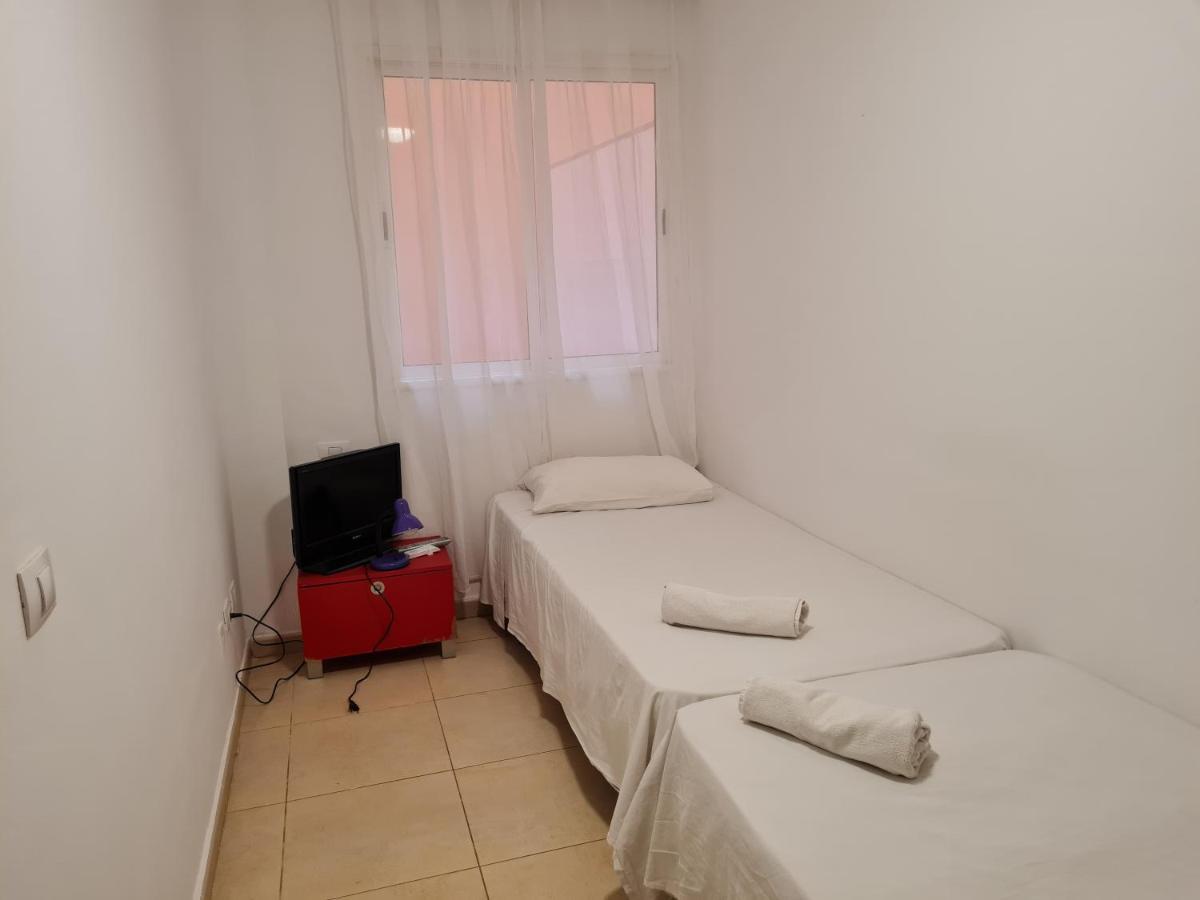 Habitaciones Nathaly Armenime Exterior photo